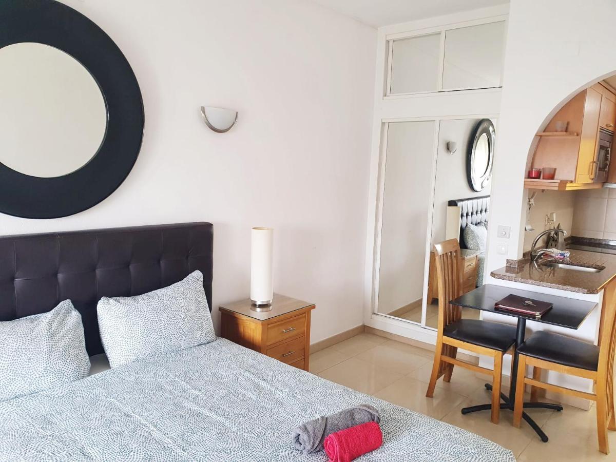 Lagos Main Avenue Studio With Marina View Balcony מראה חיצוני תמונה